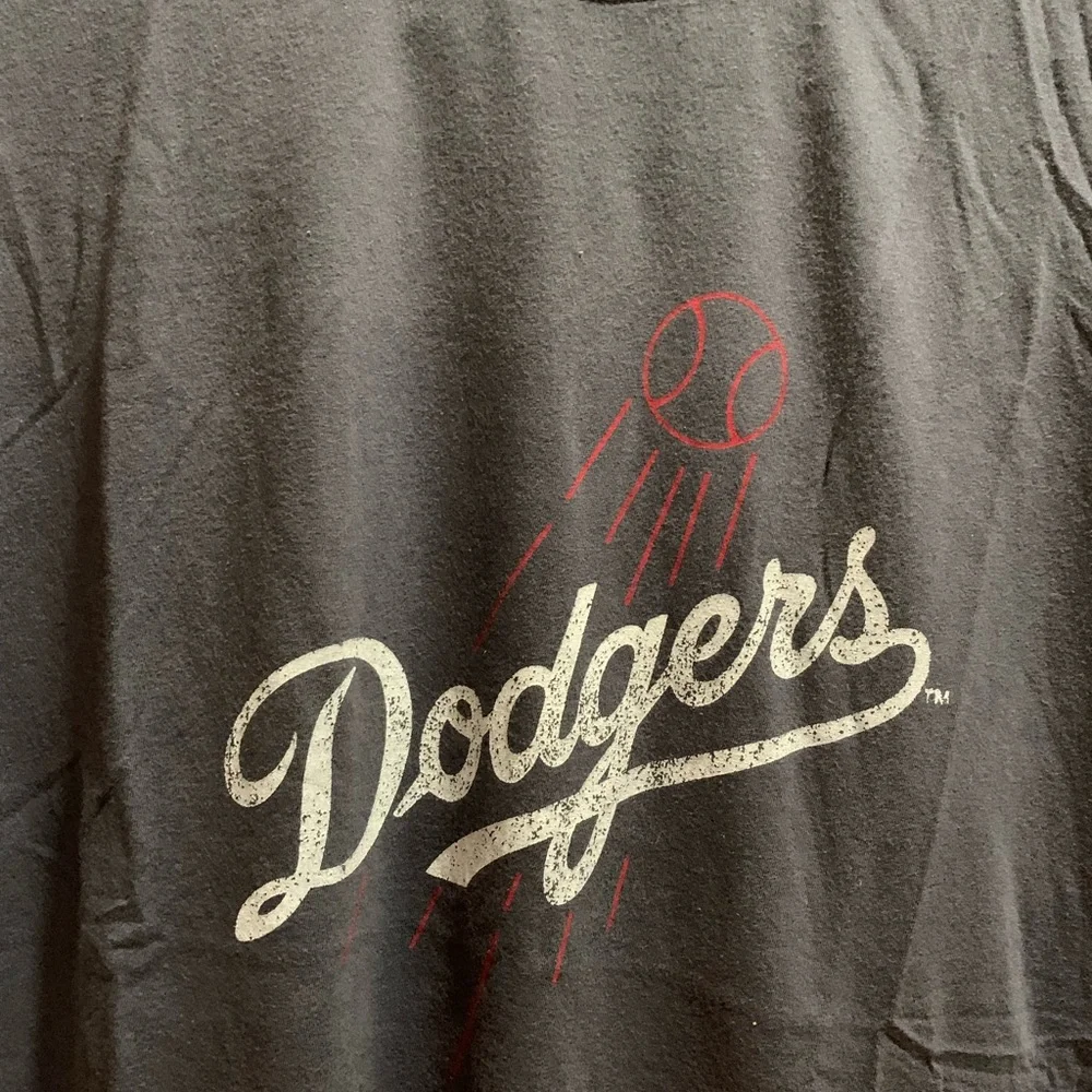 Dodgers Baseball distressed look tee. Red Jacket brand. Size Small. MLB. NWT - Picture 3 of 4